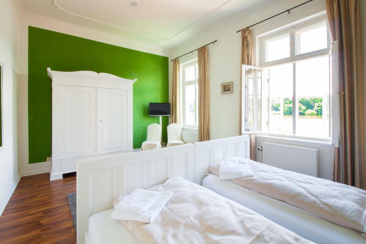 Schloss Gluecksburg Appartement Buitenkant foto